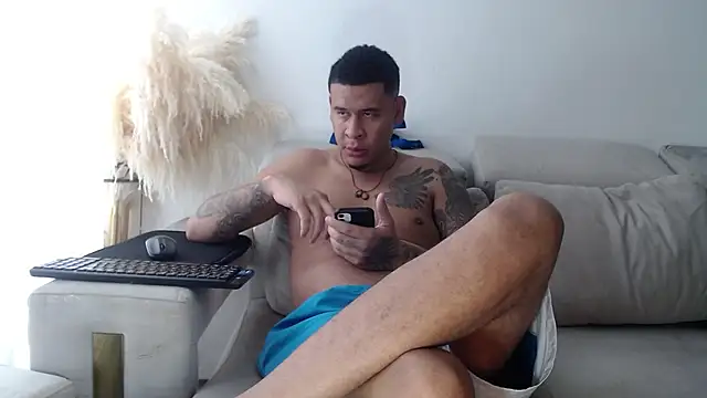 Adrew fox online show from 11/28/25, 04:20