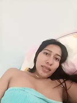 Snapshot of Amelia_Rivas chatting on 10/11/25, 03:32 Amelia Rivas online show from 10/11/25, 03:32