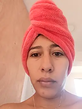 Snapshot of Amelia_Rivas chatting on 10/25/25, 02:02 Amelia Rivas online show from 10/25/25, 02:02