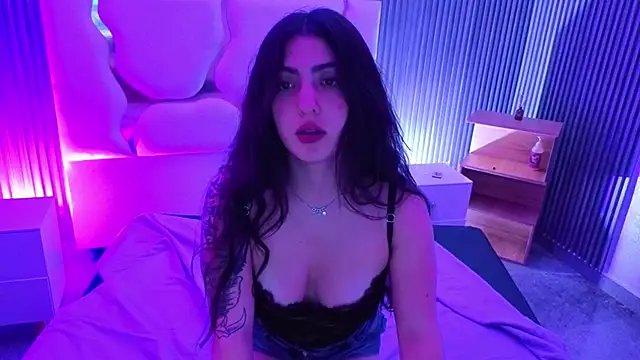 Ixchel tay online show from 06/17/26, 05:32