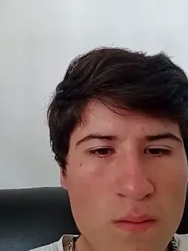 Snapshot of ScalarFinesse chatting on 06/20/26, 08:22 ScalarFinesse online show from 06/20/26, 08:22