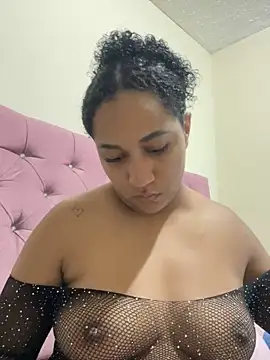 jesicamonroe44 online show from 12/03/25, 12:25
