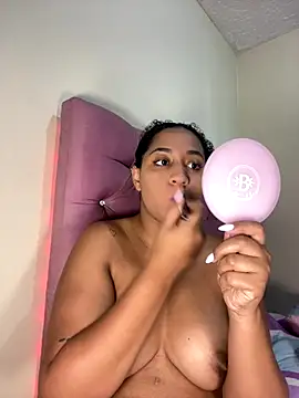 jesicamonroe44 online show from 12/18/25, 01:28