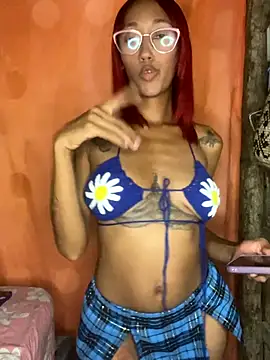 Zasha Romero online show from 10/31/25, 04:13