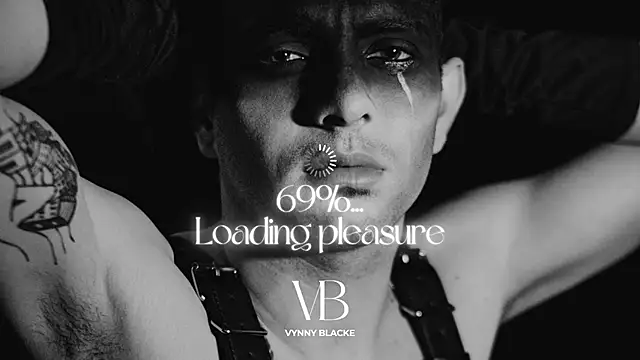 VynnyBlacke  online show from 11/28/25, 10:45