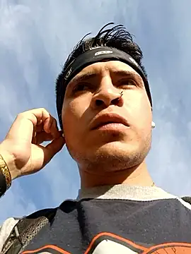 Snapshot of Angel_3-0 chatting on 03/14/26, 10:04 Angel 3-0 online show from 03/14/26, 10:04