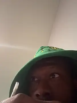 Brooklynboi478 online show from 05/13/26, 09:33