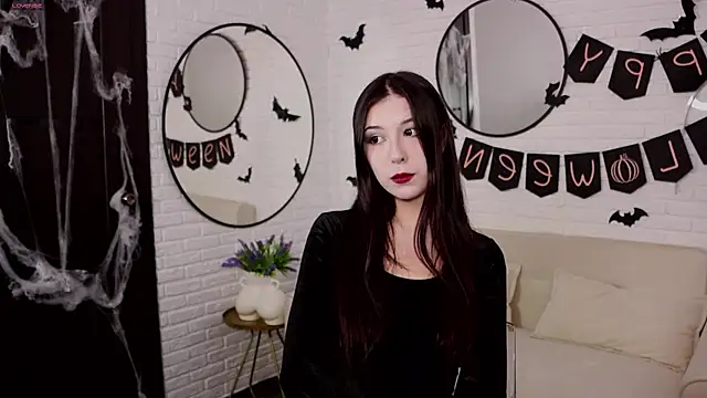 Azaliya Haze online show from 10/31/25, 10:16