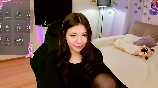 Snapshot of Azaliya_Haze chatting on 04/18/26, 07:07 Azaliya Haze online show from 04/18/26, 07:07
