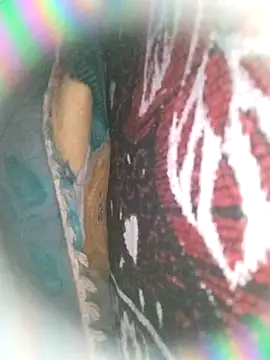 Snapshot of RED_Queen_6 chatting on 12/19/25, 05:53 RED Queen 6 online show from 12/19/25, 05:53