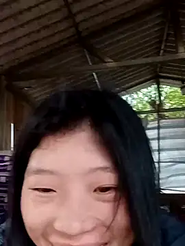 Snapshot of Khanhu_xx chatting on 02/03/26, 09:58 Khanhu xx online show from 02/03/26, 09:58