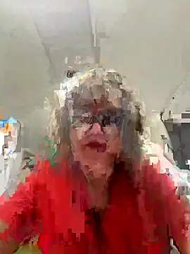 Snapshot of roxy863086 chatting on 10/08/25, 06:27 roxy863086 online show from 10/08/25, 06:27