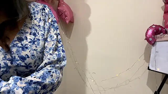 CarollFalick online show from 10/30/25, 12:28