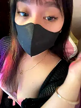 Snapshot of Gina999 chatting on 10/23/25, 03:22 Gina999 online show from 10/23/25, 03:22