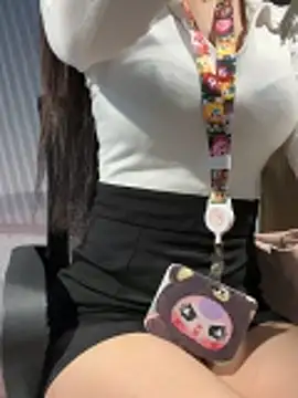 Snapshot of Gina999 chatting on 03/02/26, 06:03 Gina999 online show from 03/02/26, 06:03