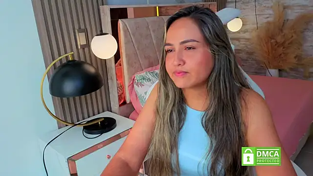 lila cute1 online show from 12/16/25, 01:49