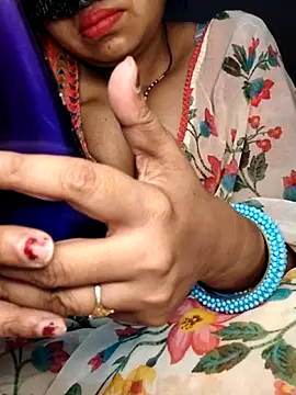 Hot  bhabhi 99 online show from 05/12/26, 03:58