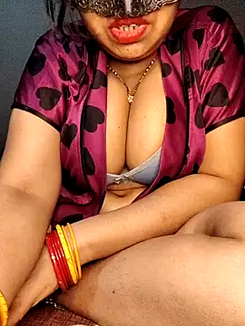 Hot  bhabhi 99 online show from 05/14/26, 03:46