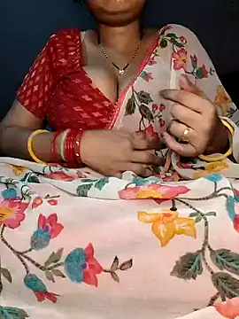 Snapshot of Hot__bhabhi_99 chatting on 05/22/26, 03:57 Hot bhabhi 99 online show from 05/22/26, 03:57