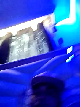 Snapshot of morenito_00987 chatting on 02/28/26, 04:30 morenito 00987 online show from 02/28/26, 04:30