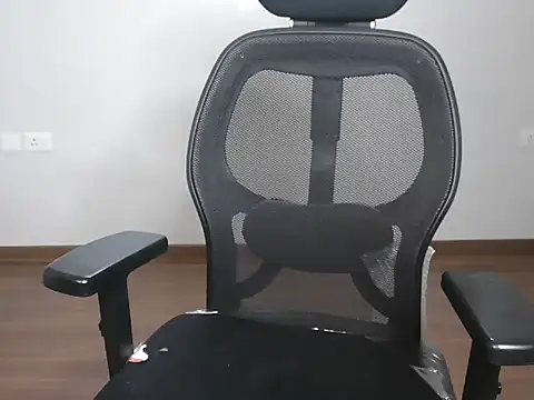 Snapshot of mooonlightbaby chatting on 01/16/26, 04:22 mooonlightbaby online show from 01/16/26, 04:22