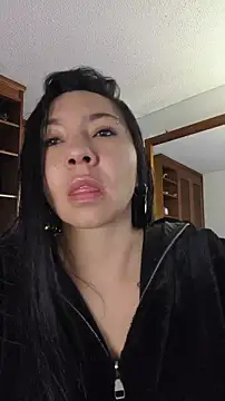 Snapshot of Talia__velvet chatting on 03/31/26, 01:29 Talia velvet online show from 03/31/26, 01:29