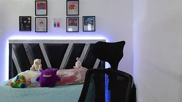 Snapshot of Sebasxxl12 chatting on 10/10/25, 06:40 Sebasxxl12 online show from 10/10/25, 06:40