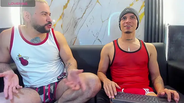 Snapshot of isaac_franko chatting on 10/14/25, 09:48 isaac franko online show from 10/14/25, 09:48