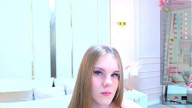 Lili Lohan online show from 10/12/25, 05:01