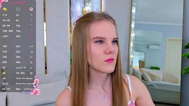 Lili Lohan online show from 11/16/25, 05:29