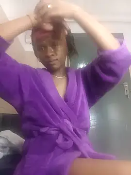 Snapshot of SweetMelodyXXX chatting on 11/03/25, 01:56 SweetMelodyXXX online show from 11/03/25, 01:56