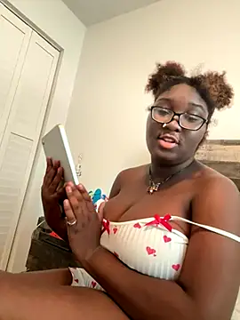 St4G1rL online show from 10/17/25, 08:11