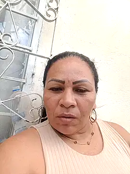 Snapshot of Dirty_Candy chatting on 10/03/25, 01:19 Dirty Candy online show from 10/03/25, 01:19