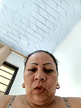 Snapshot of Dirty_Candy chatting on 11/14/25, 02:16 Dirty Candy online show from 11/14/25, 02:16