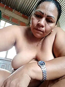 Snapshot of Dirty_Candy chatting on 12/13/25, 07:53 Dirty Candy online show from 12/13/25, 07:53