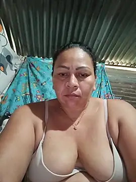 Snapshot of Dirty_Candy chatting on 12/14/25, 01:38 Dirty Candy online show from 12/14/25, 01:38