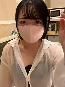 Snapshot of Milk_PotaPota chatting on 10/04/25, 05:05 Milk PotaPota online show from 10/04/25, 05:05