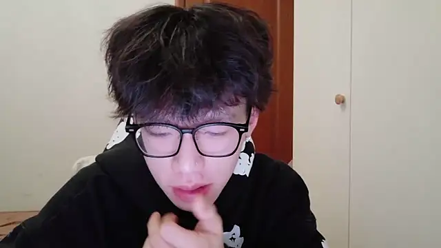 hangzi-0011 online show from 11/26/25, 12:39