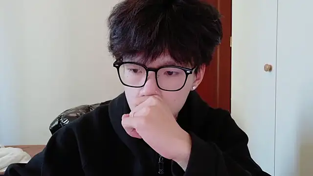 hangzi-0011 online show from 12/05/25, 07:39