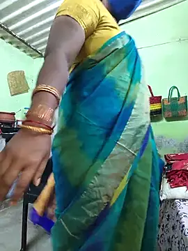 Tamilselviroja- online show from 10/11/25, 03:32