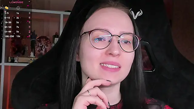 Snapshot of power_robynn chatting on 04/04/26, 11:08 power robynn online show from 04/04/26, 11:08