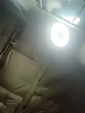 Snapshot of Queen2454 chatting on 03/17/26, 01:10 Queen2454 online show from 03/17/26, 01:10