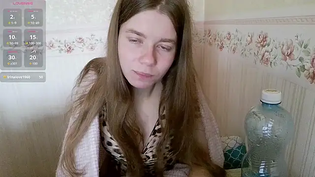 Snapshot of 0nlyLola chatting on 10/13/25, 08:47 0nlyLola online show from 10/13/25, 08:47