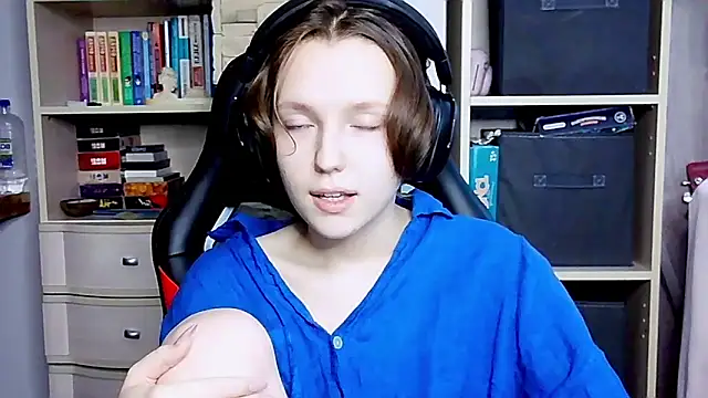 Diana-back online show from 10/12/25, 07:40