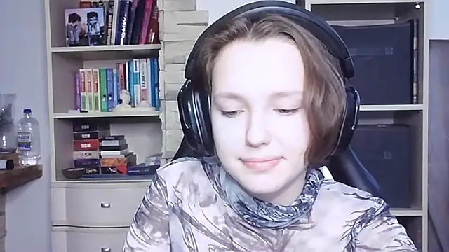 Diana-back online show from 10/26/25, 06:19