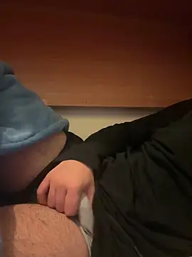 cazzo18cm3 online show from 10/02/25, 12:28