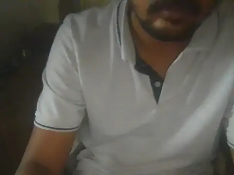 Snapshot of Hhhggghrrr3219 chatting on 11/24/25, 05:40 Hhhggghrrr3219 online show from 11/24/25, 05:40