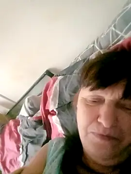 Apeesynka55211 online show from 11/18/25, 10:41