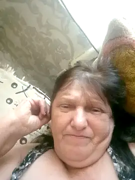 Apeesynka55211 online show from 06/28/26, 12:55