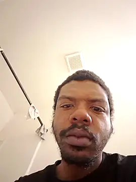 Snapshot of MrBigDickShow chatting on 02/28/26, 02:18 MrBigDickShow online show from 02/28/26, 02:18